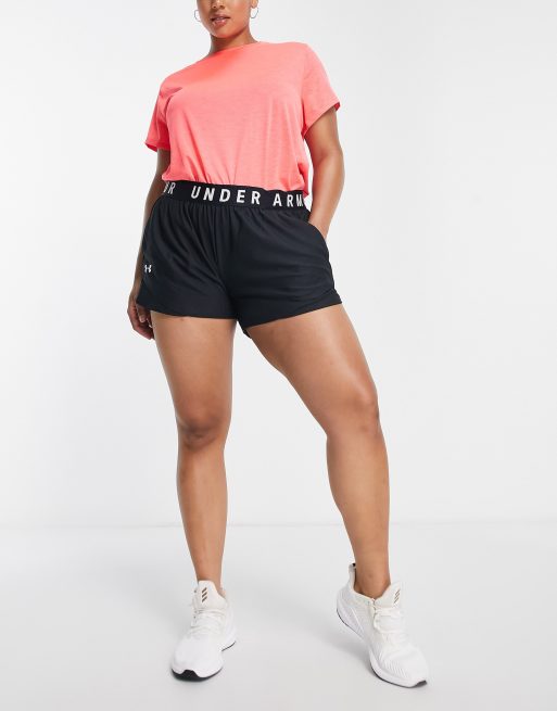 Under Armour Plus - Training - Play Up 3.0 - Short in zwart
