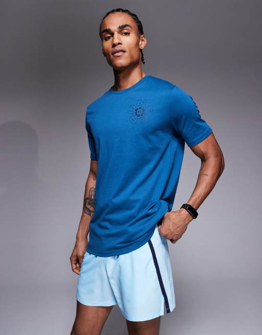 Under Armour Radial wordmark t-shirt with back print in blue, 3 of 5