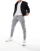Thumbnail 1 van 5