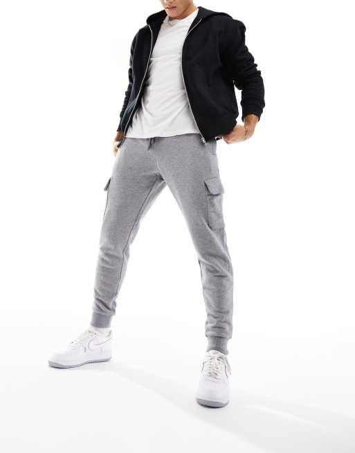 Under Armour – Rival – Graue Cargo-Jogginghose aus Fleece
