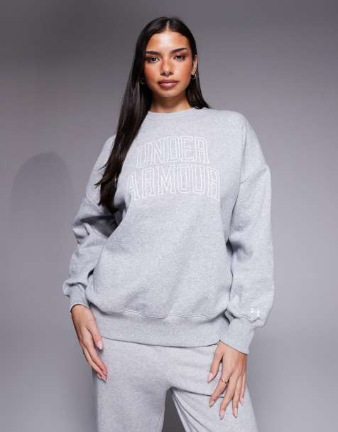 Under Armour – Rival – Ljusgråmelerad sweatshirt i collegestil med rund halsringning - view 1