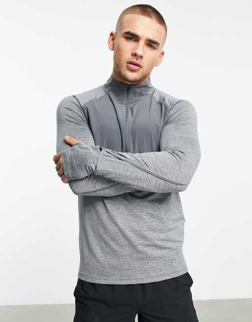 Under Armour Run Qualifier 2.0 1/2 zip top in grey