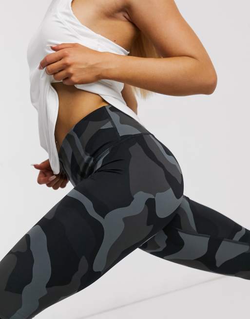 https://images.asos-media.com/products/under-armour-rush-camo-print-leggings-in-black-and-grey/21509295-3?$n_640w$&wid=513&fit=constrain