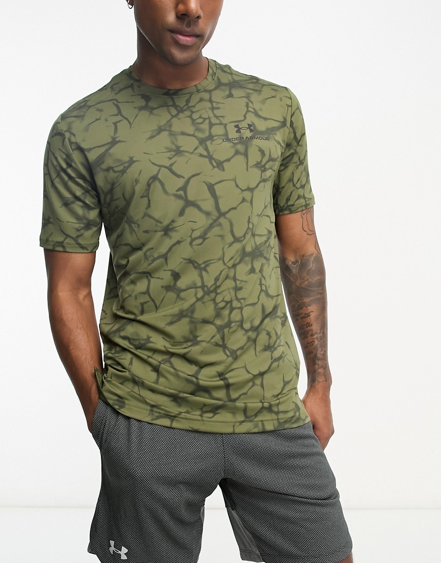 Under Armour Rush energy printed short sleeve t-shirt in khaki-Green