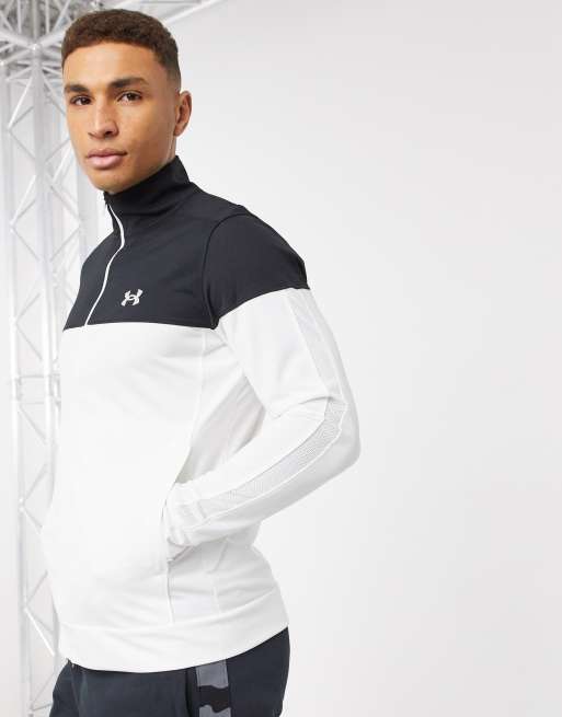 Under Armour – Sportstyle – Svart och vit träningsjacka i piké, 3 av 4