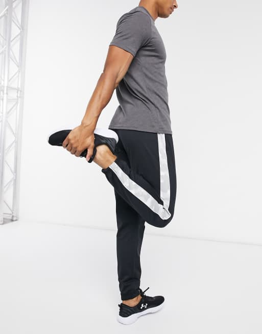 Under armour outlet track pants