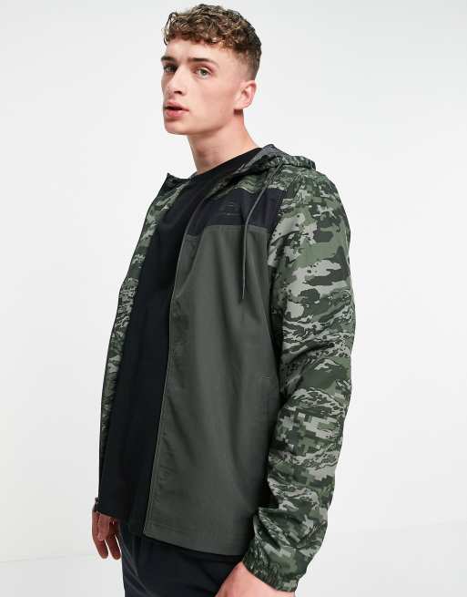 Under armour hot sale camo windbreaker