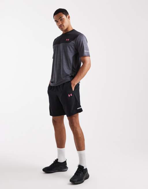 Under Armour – Svart och rosa t-shirt i cargo- och funktionsmodell  , 2 av 5