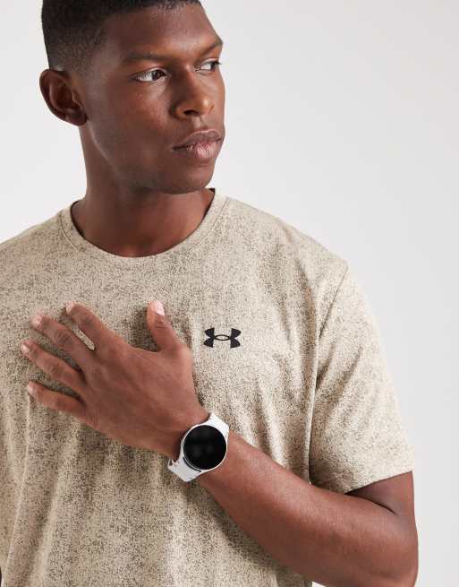 Under Armour - T-Shirt tecnica kaki city con stampa a pixel, 5 di 5