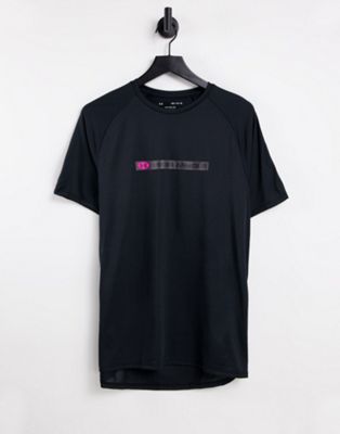 Under Armour Tech 12/1 t-shirt in black