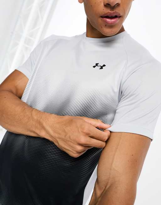 Under Armour Tech Fade T Shirt in Ombre Grau ASOS
