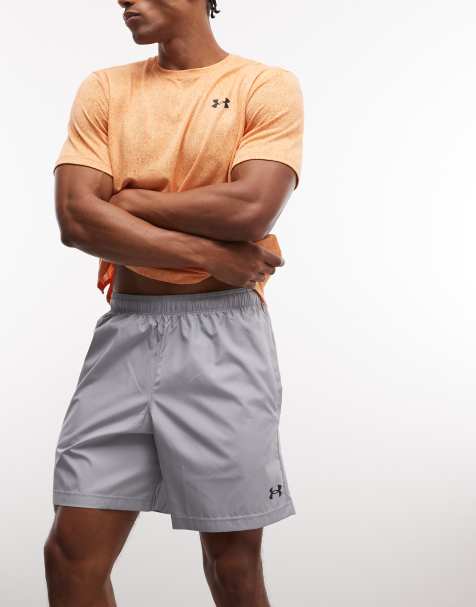 Under Armour - Tech - Geweven short van 7 inch in grijs - view 1