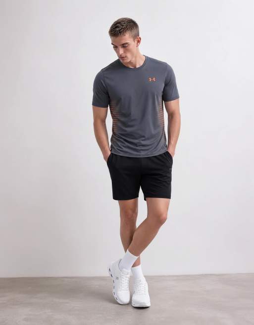 Under Armour Tech Play Kurzarm-T-Shirt in Grau, 7 von 10
