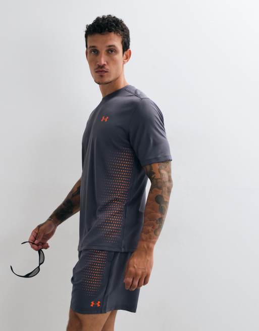 Under Armour Tech Play Shorts in Grau, 3 von 5