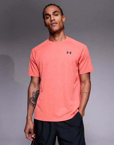 Under Armour – Tech – Strukturiertes, kurzärmliges T-Shirt in Rot - view 1