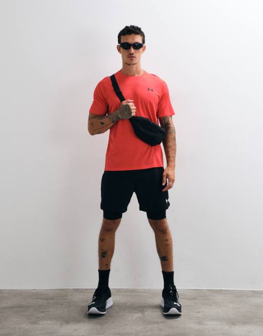 Under Armour Tech T-shirt a maniche corte testurizzata rossa, 2 di 5