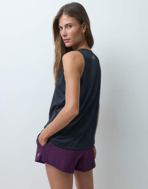 Under Armour tech tank top in black, 2 of 4