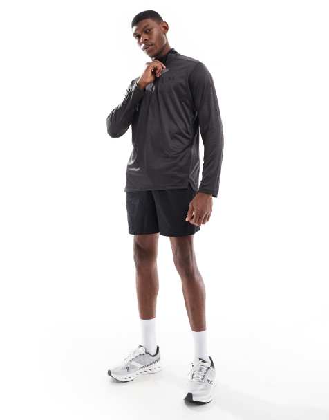 Under Armour Tech Vent half zip in black - view 1