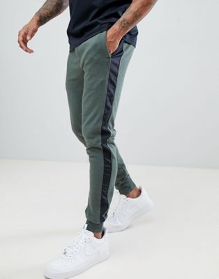 green under armour joggers
