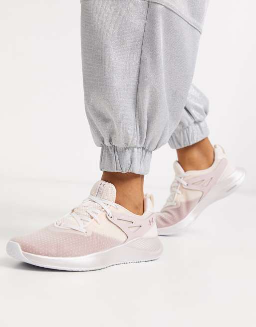 Under armour training charged sales breathe trainers in pink