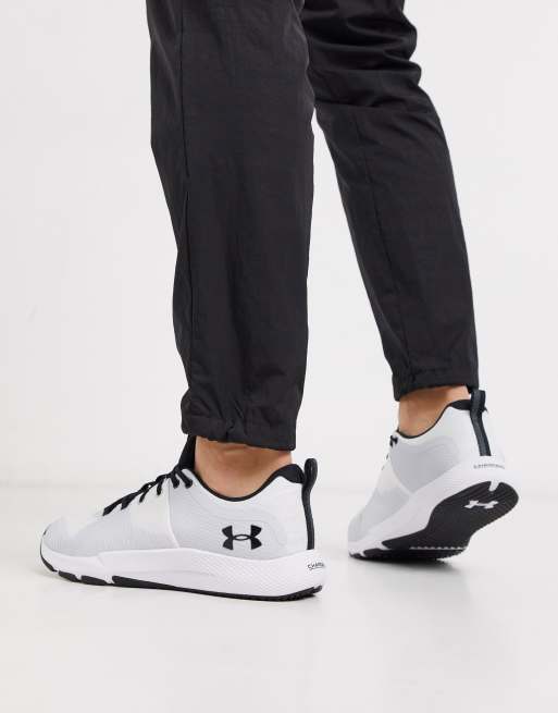 Under Armour - Training Charged Engage - Sneakers in wit