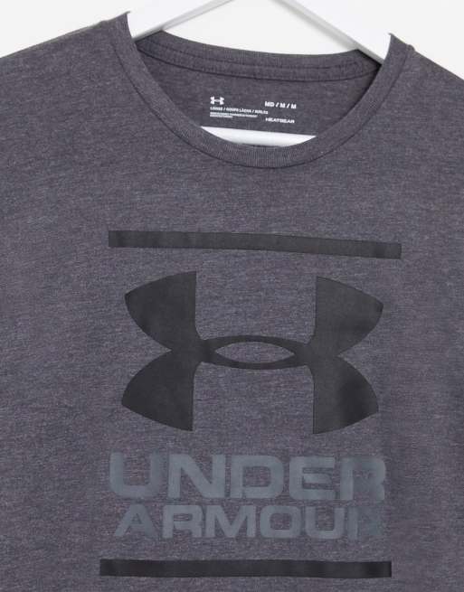 Under Armour - Training Foundation - T-shirt con logo grande sul petto, colore grigio, 4 di 4