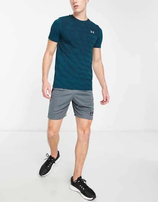 Seamless Radial Slim Fit Crew-Neck T-Shirt