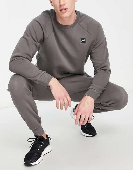 Under Training Rival fleece joggers in brown |