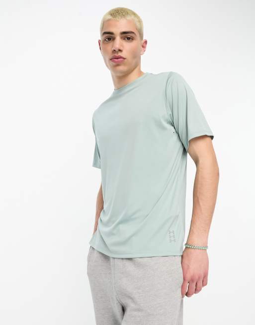 Mint green under armour best sale t shirt