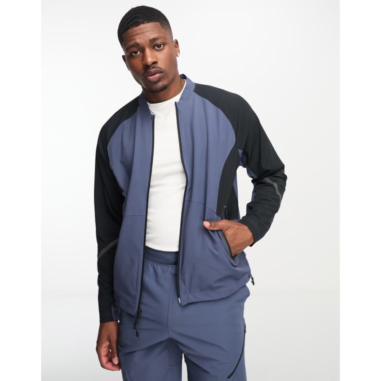 203966989-1-grey?$n_750w$&wid=