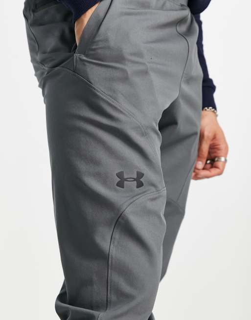 UNDER ARMOUR Tapered Workout Pants in Dark Grey