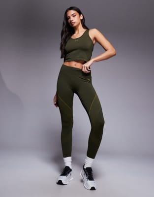 Under Armour Vanish seamless gym set in expedition green Free - Main Image
