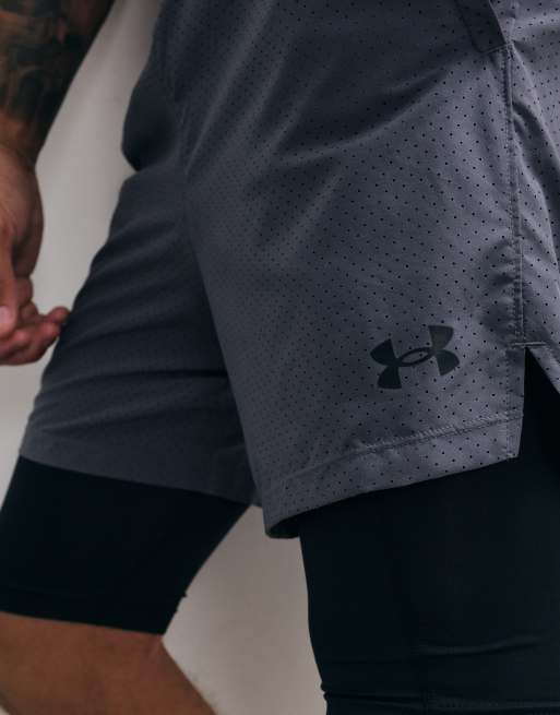 Under Armour Vanish vävda 2.0 2-i-1-shorts i grått, 2 av 5