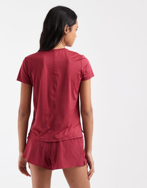 Under Armour Vanish woven 3-inch shorts in burgundy, 4 of 5
