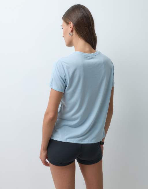 Under Armour Velociti short sleeve running t-shirt in blue fog, 4 of 4