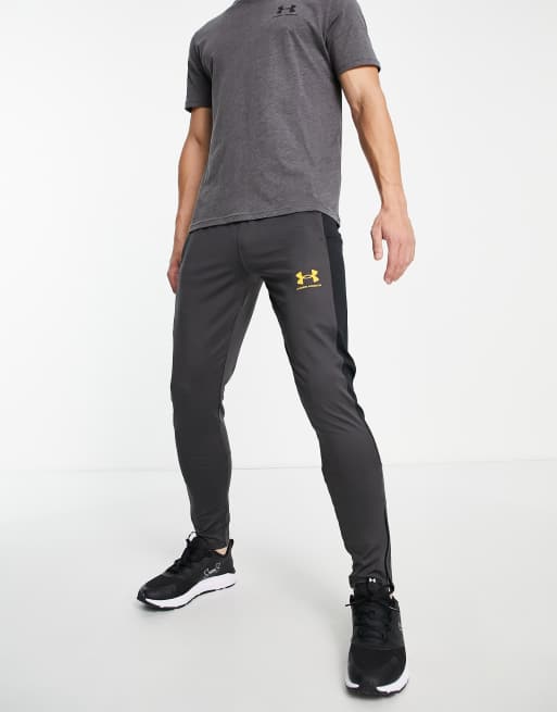 Under Armout Football Challenger training joggers grey