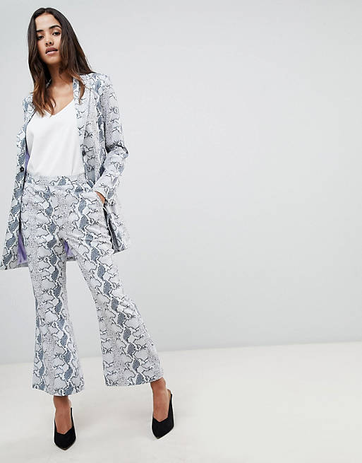 Unique 21 Cropped Flare Trouser In Snake Print Co-Ord