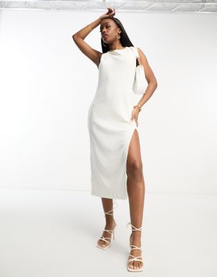 Unique21 cut out racerback dress in cream-White