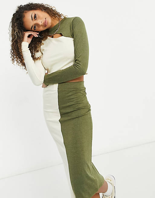 Unique21 knitted two tone crop top in ecru and khaki