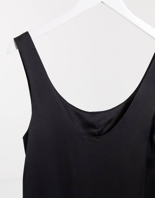 Unique21 - Minikjole i sort satin med dyb, rund hals, 4 af 4