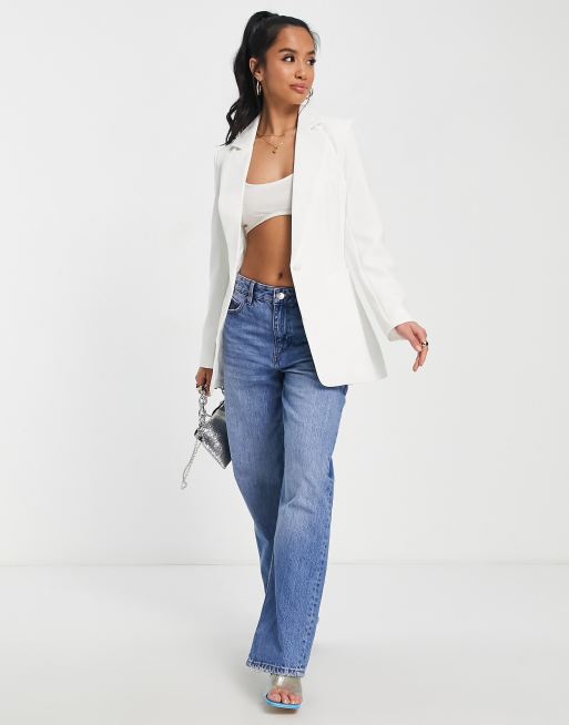 White fitted online blazer