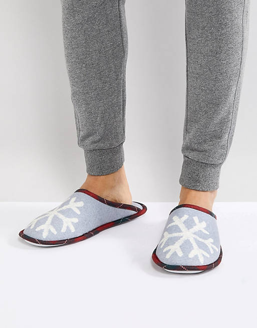 United Colors of Benetton Christmas Snowflake Slippers | ASOS