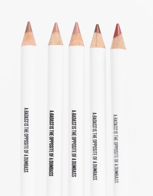 UOMA - Beauty Badass - Matte opvullende lipliner in kleur 'Angelou', 2 van 4