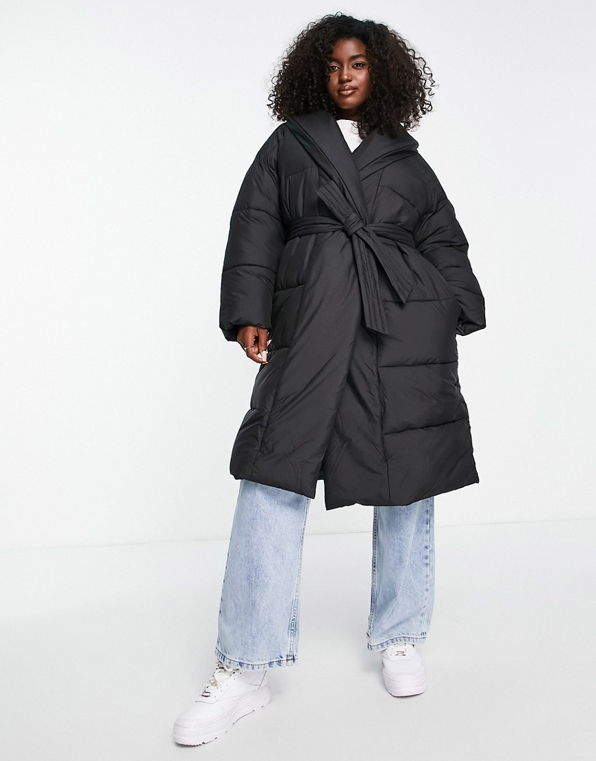 Urban Bliss belted wrap puffer coat in black-Green