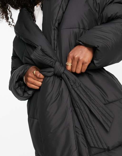 Urban Bliss belted wrap puffer coat in black