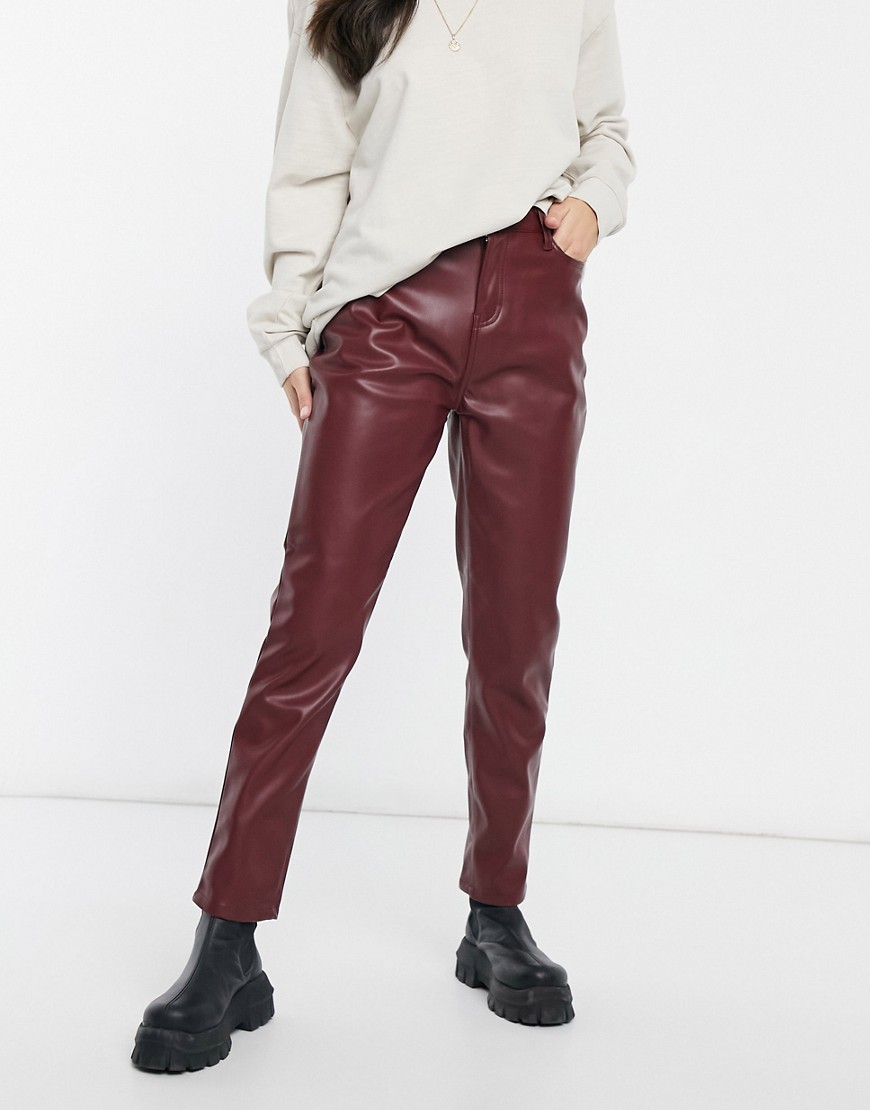 Urban Bliss faux leather straight leg pants in burgundy-Red