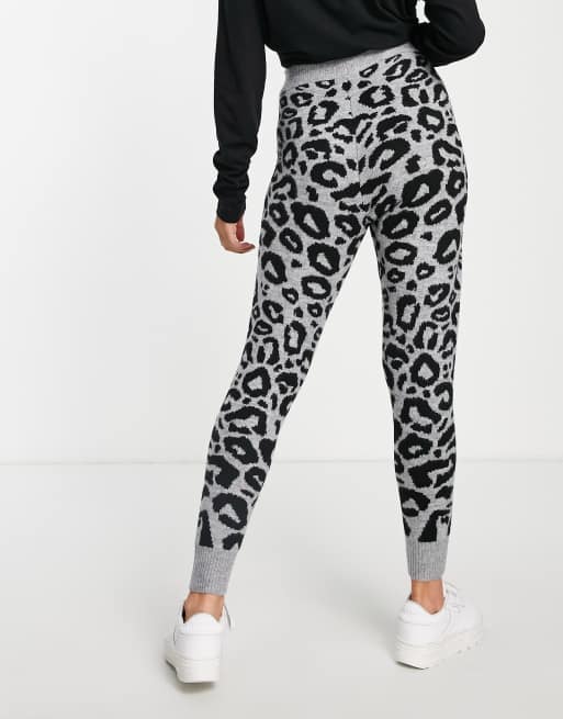 Grey leopard hot sale print joggers