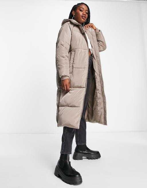 Urban Bliss Plus long puffer coat in black, ASOS