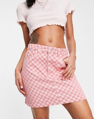 Urban Bliss checkerboard mini skirt in pink - ASOS Price Checker