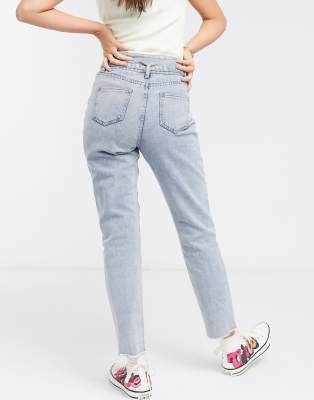 mom jeans with belt